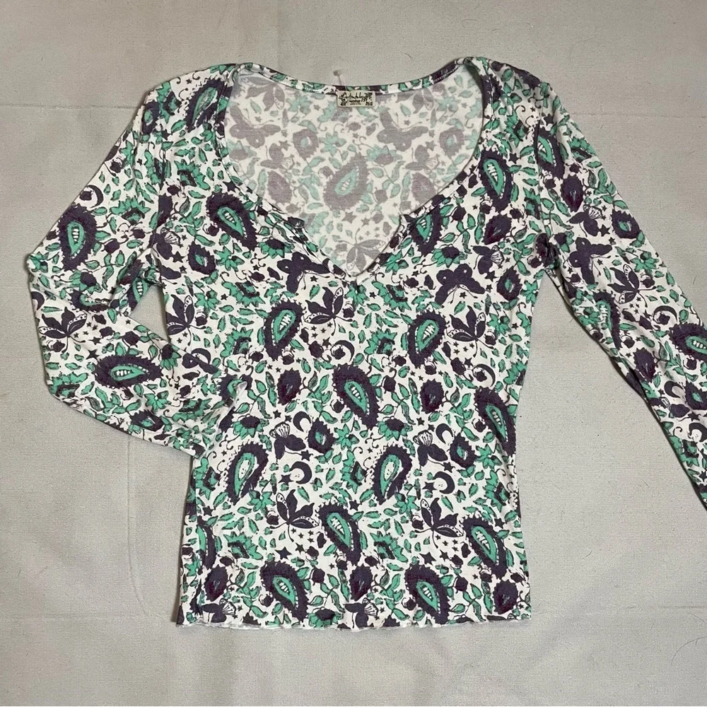 New Free People Paisley Rayon Split V-Neck 3/4 Sleeve Top Size S